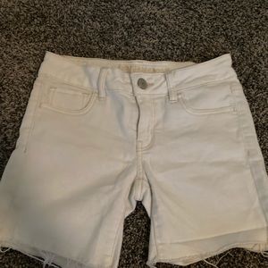 White shirt from American eagle they stretch size 0